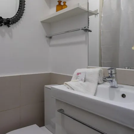Apartment Beguest Secret Courtyard Lisbon